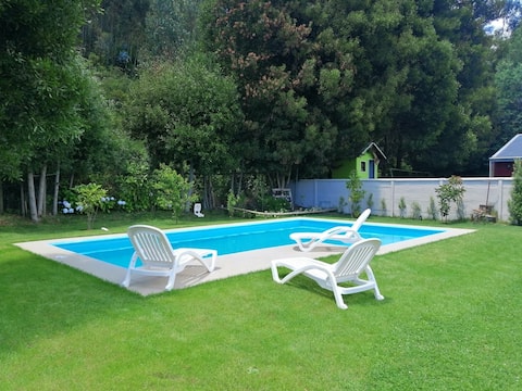 Pingueral House with pool, gazebo 10px.