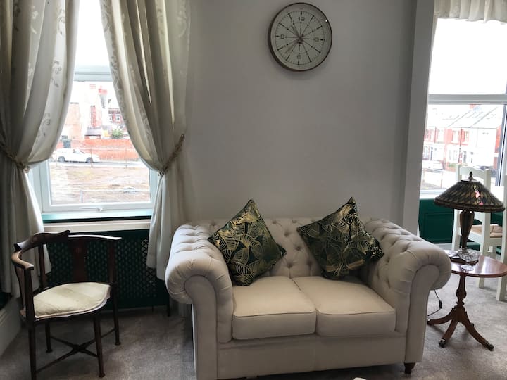 No. 15 Boutique Suite, The Lounge. Whitley Bay - Tynemouth