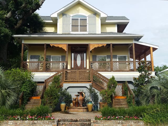 Guest favorite listing in Gulfport