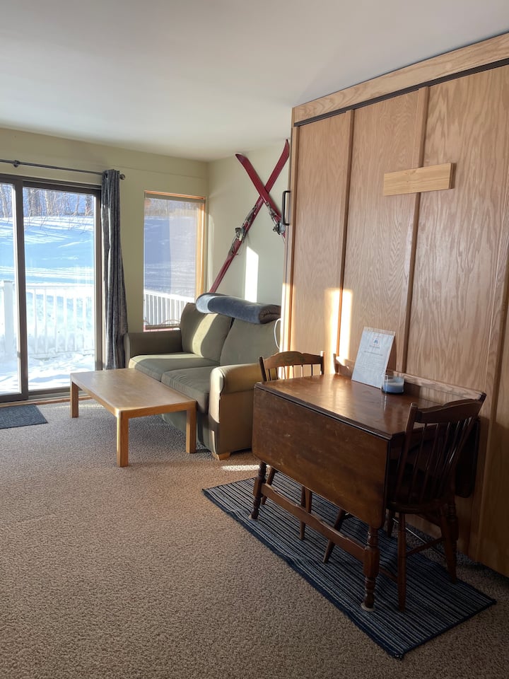 On Mountain Studio In The Heart Of Sugarloaf! - Carrabassett Valley, ME