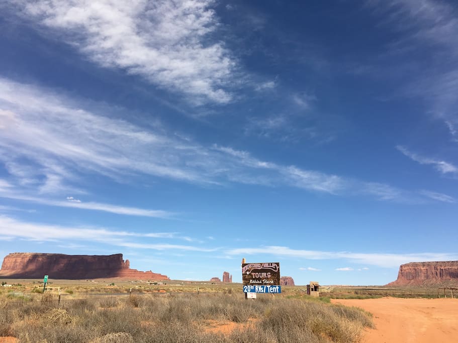 Mustang Valley Campground is the oldest historic campsite in monument valley owned by Dorothy Bigman. You can park and pay 20$ if you bring your own tent. We are right on the border on the Arizona stateline.