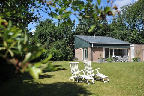 Detached holiday home, 5min walk from the beach