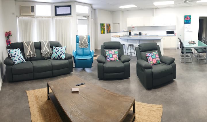 Aart City 3 Bedroom Apartment No 1 / Accessible - Port Lincoln