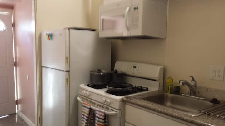359 #C1 Large Studio/dwntwn/hrdwd A/c - Palo Alto, CA