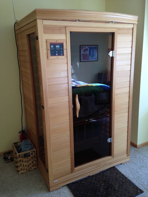 Infra-red sauna to keep you warm and toasty