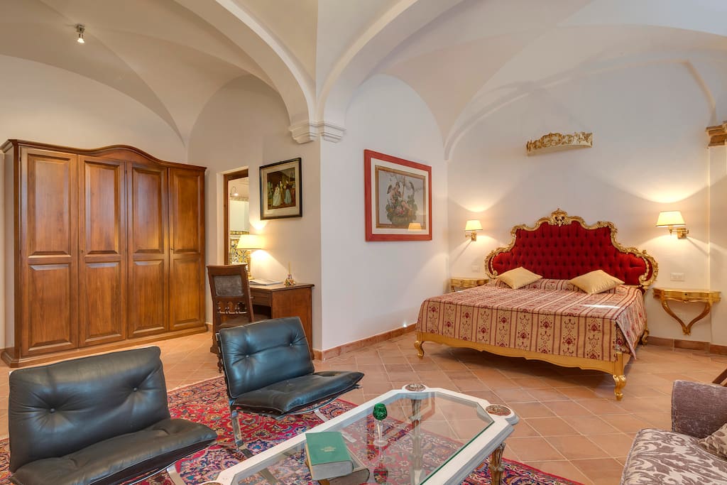 Room Signorile