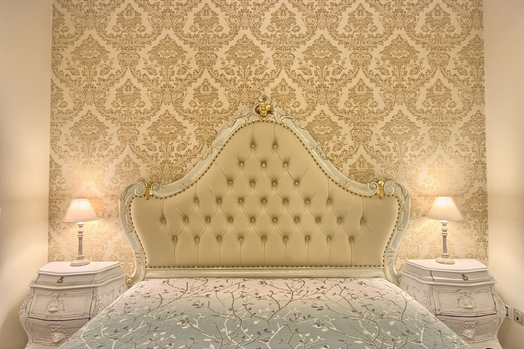 white room