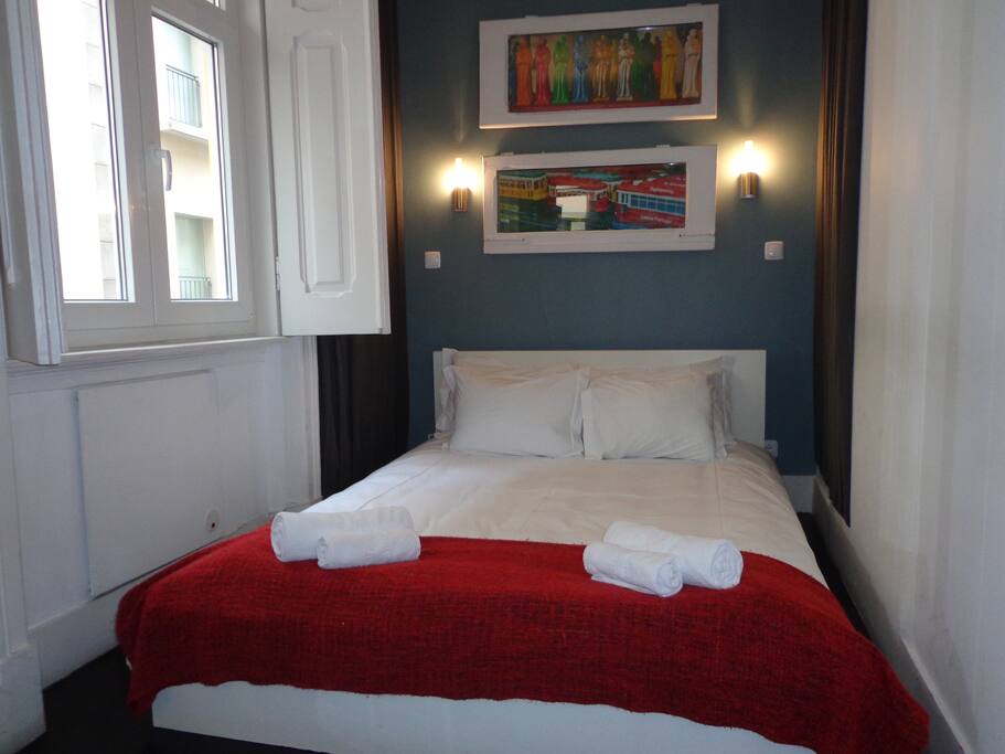 Bedroom 2 with double bed