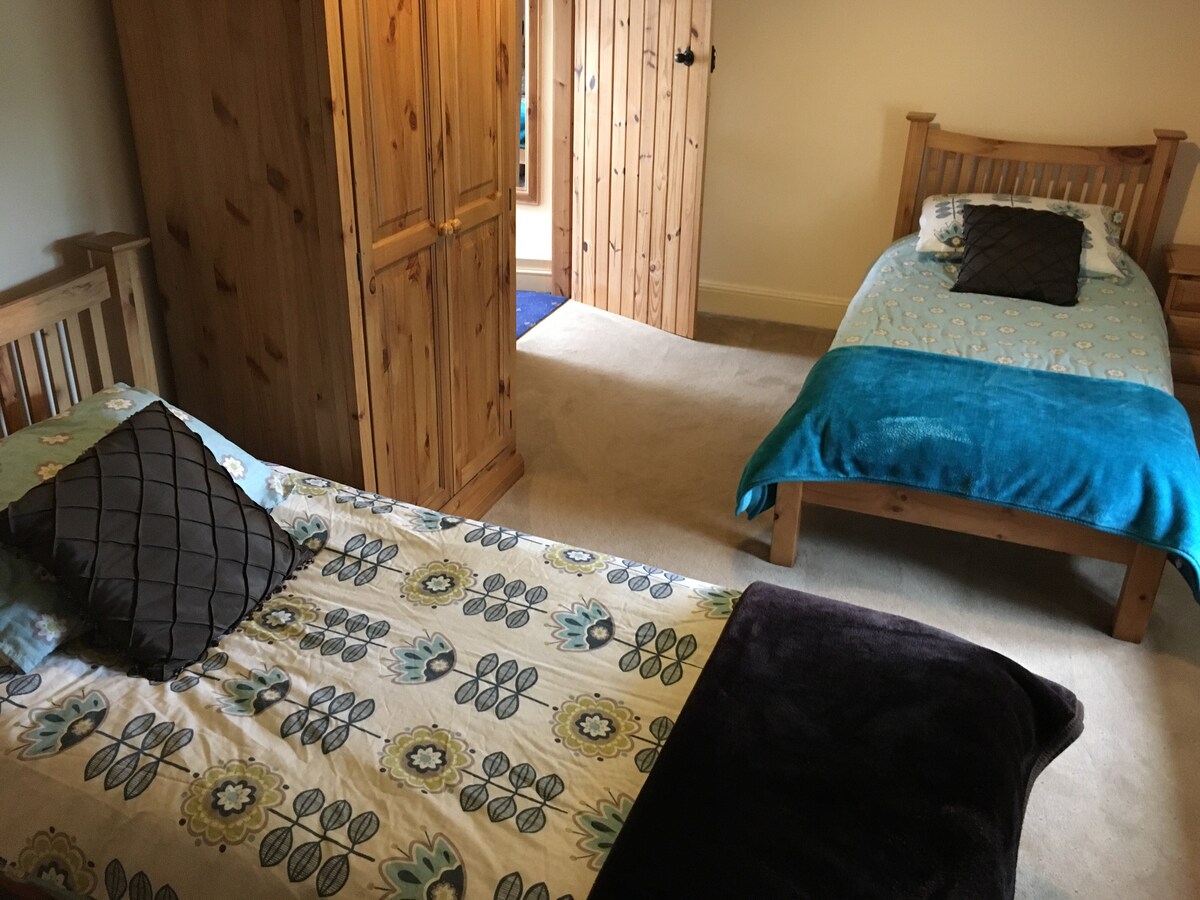 Dhomë gjumi super dyshe