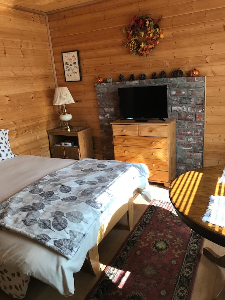 Pinewood Hideaway Apartments for Rent in Ellensburg, Washington