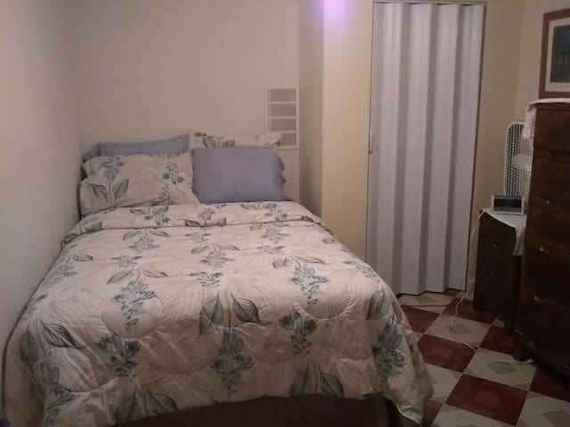 Basement Suite wt Private Entry