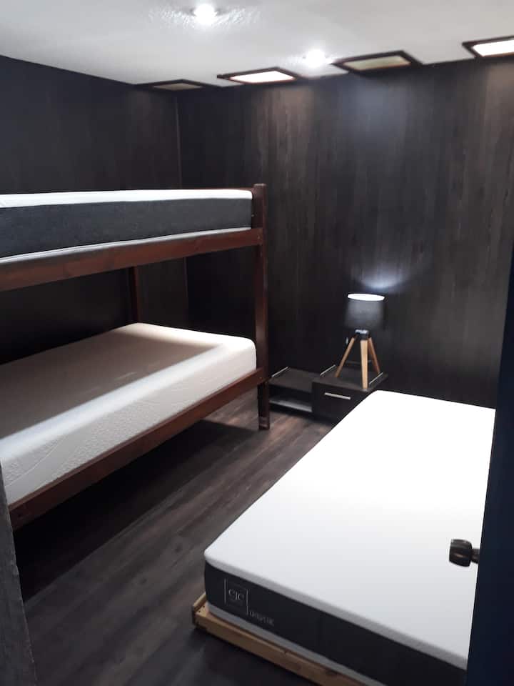 საძინებელი 2