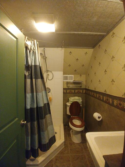 the private upstairs bath