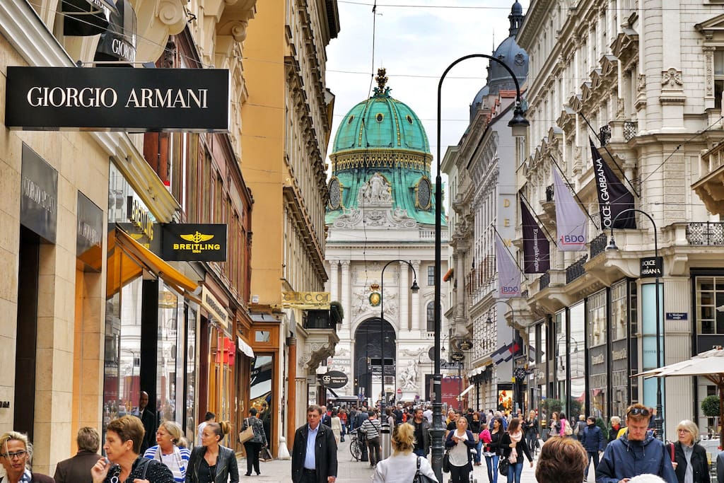 Kohlmarkt - The High Street of Vienna is your address