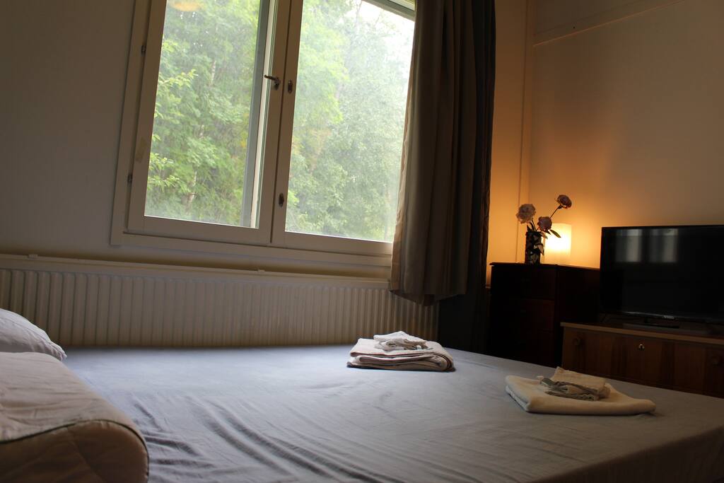 Spacious and cool room