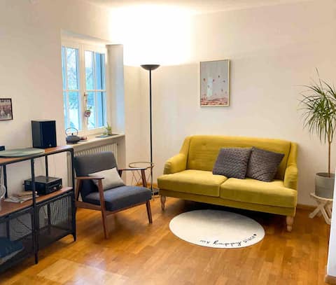 Top Airbnb: Idyllic apartment at the edge of the forest in Freiburg Im Breisgau