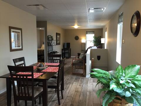 INGERSOLL, ON. -  Bright, Clean and Spacious Apt