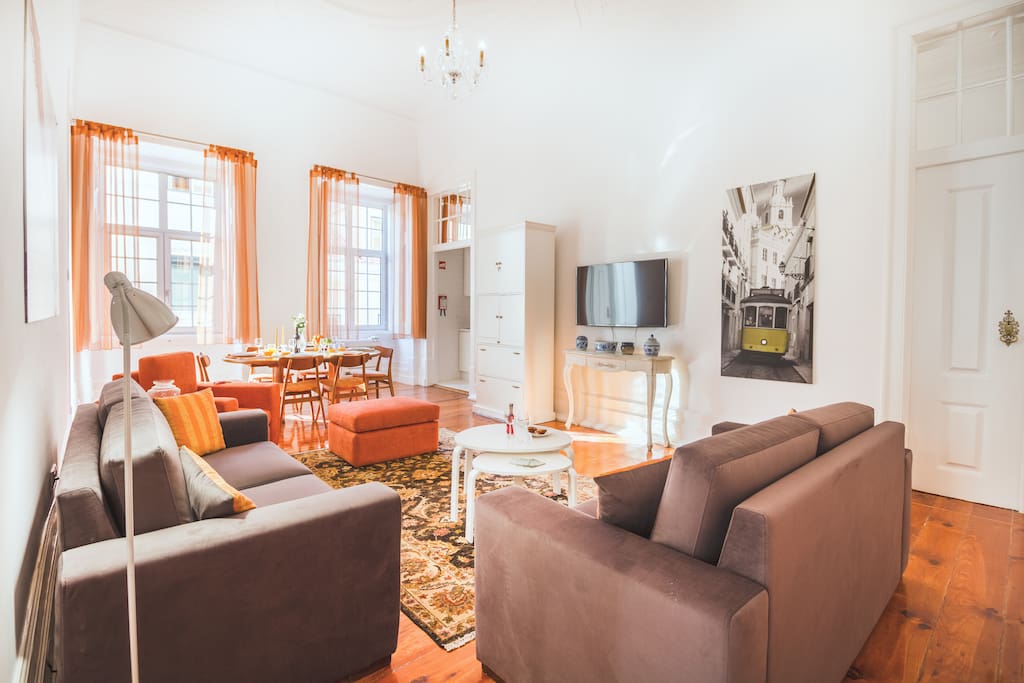 Living/Dining Room
