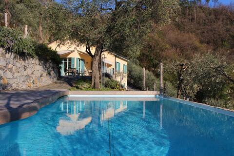 Villa solarolo-Between portofino and cinque terre