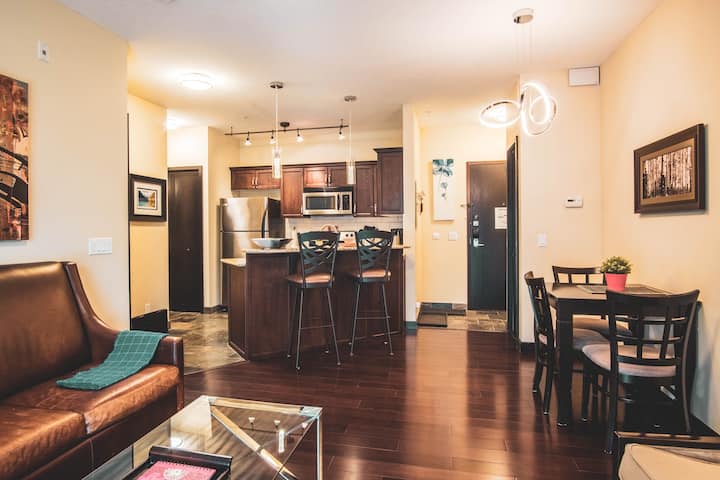 ★ Mountain View ★ Entire 1br Unit In Luxury Resort - Canmore