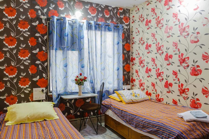 Private Room 2 Powai, Mumbai, India