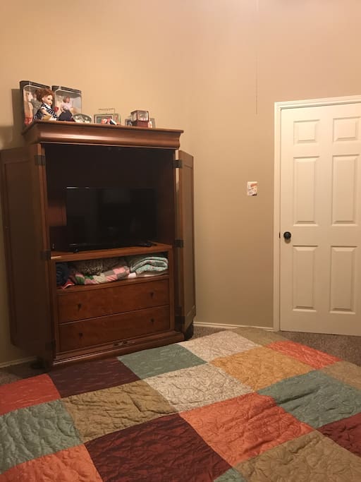 Cable, smart tv