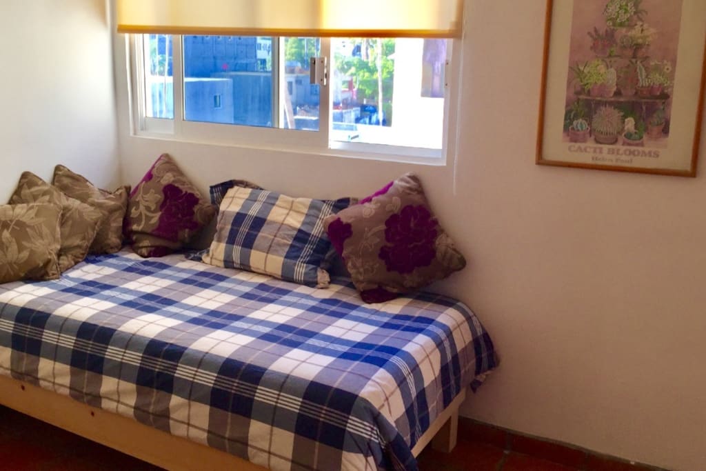 Extra single bed or use as couch