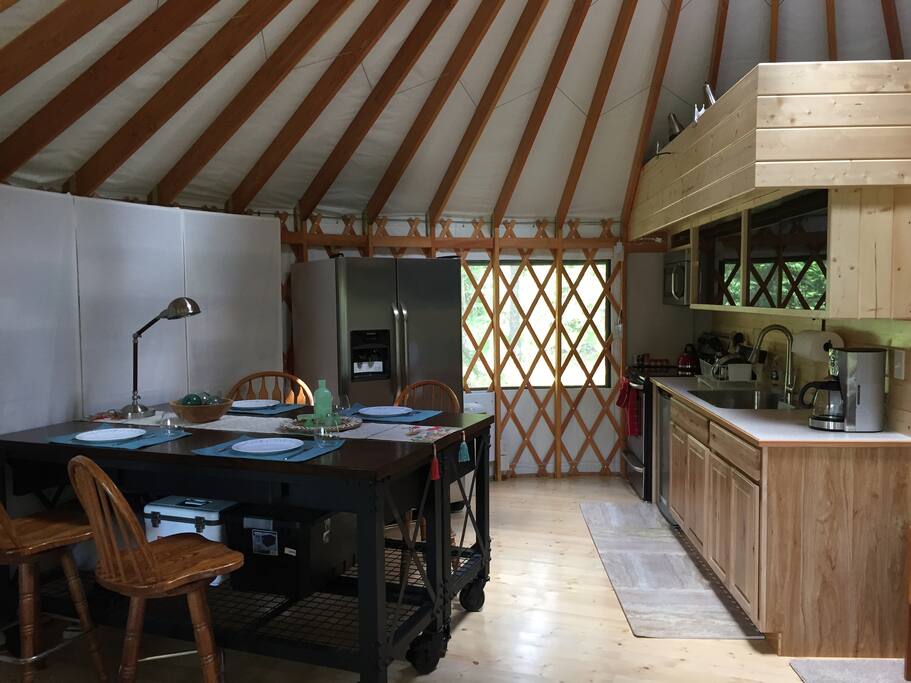 Kitchen and dining area