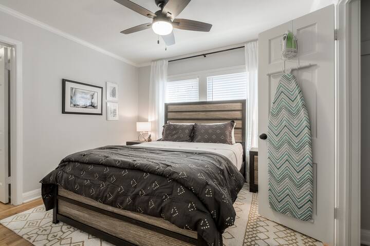 Family-Friendly 3BR w/ Yard | Near Fort Worth Fun gallery image 5