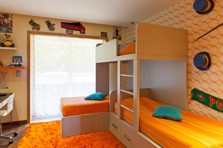 غرفة النوم 2