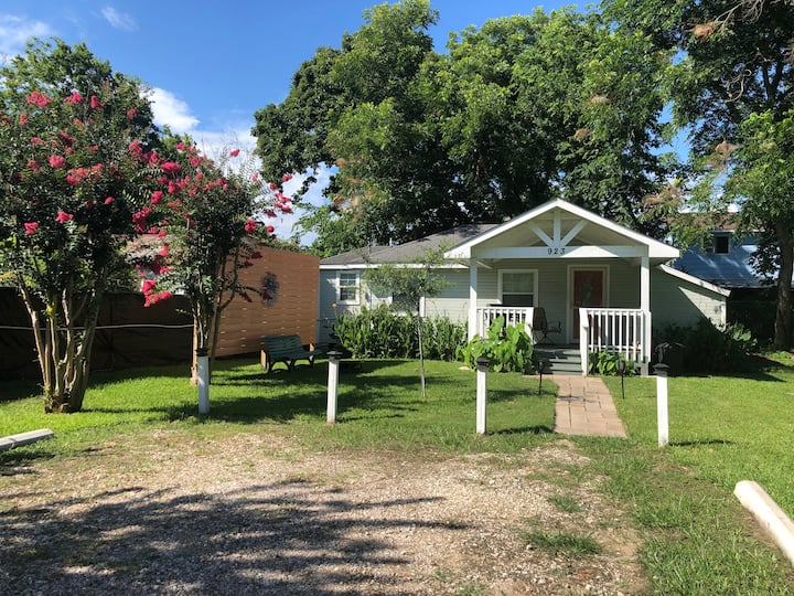 vrbo galveston near cruise port