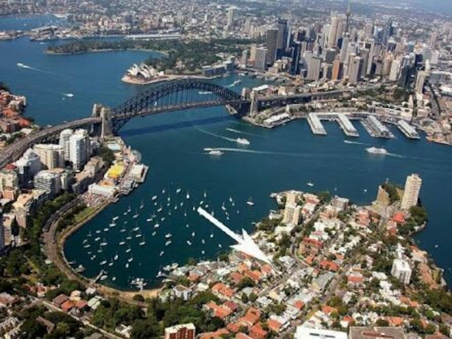 Arrow is roughly where the house is. Very close to all the Sydney icons.