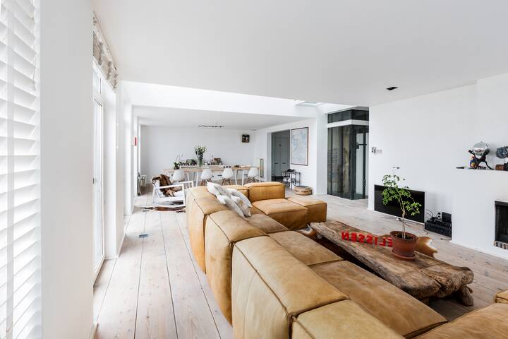 300m² loft (terras & river view) “Loft O”