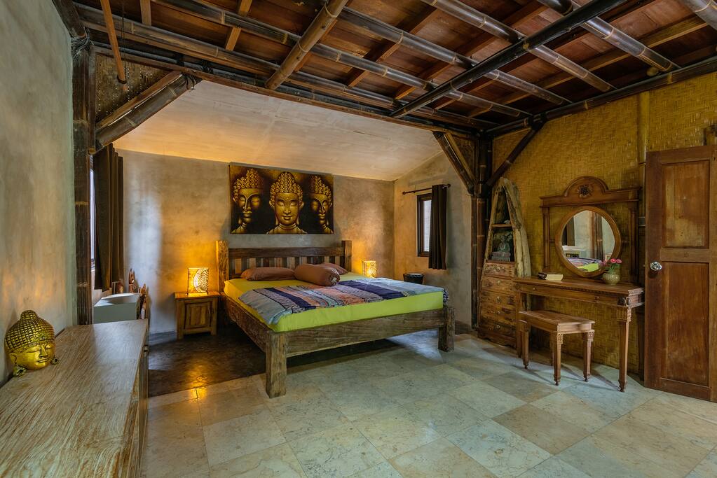 New Bedroom bigger and with Stone Wall.