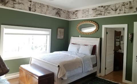 The East Lake Cabin at Camp Arden