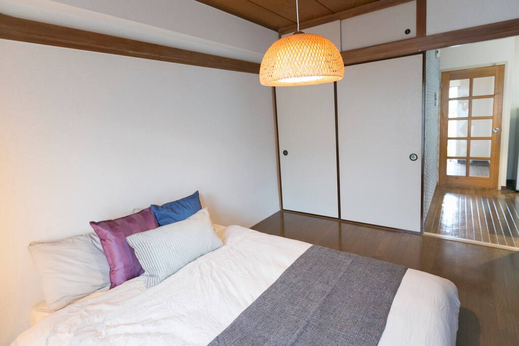 bedroom2
