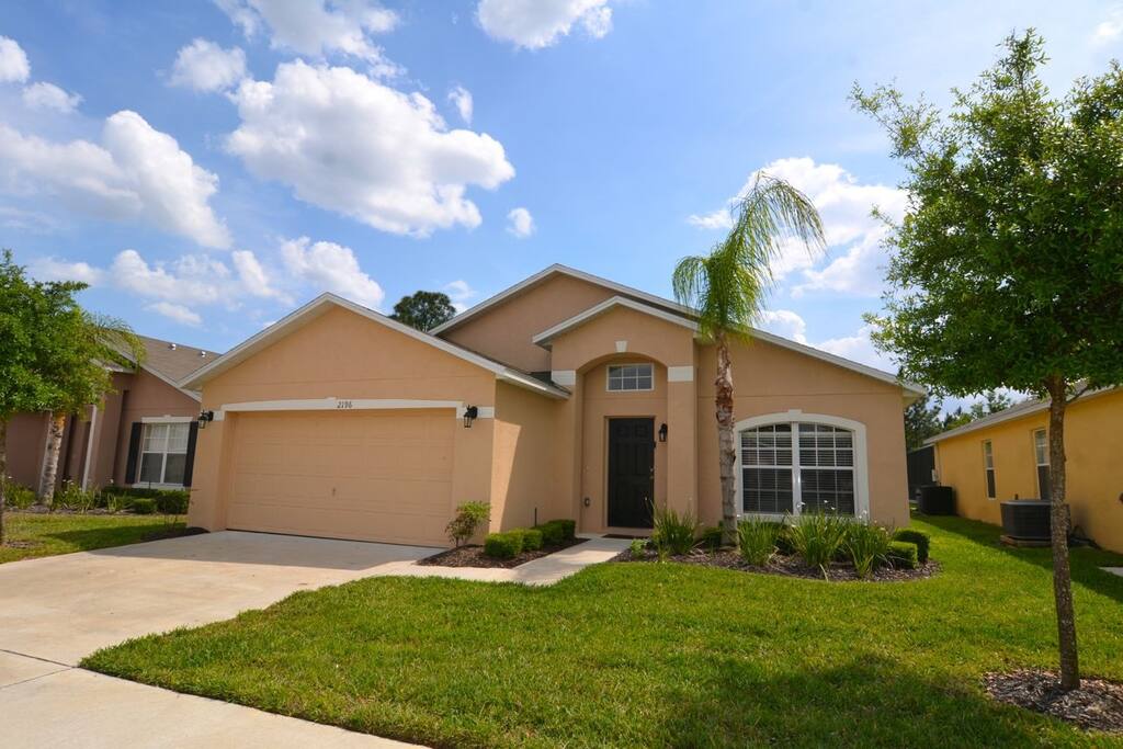 Top 100 Airbnb Rentals 2017 in Davenport, Florida