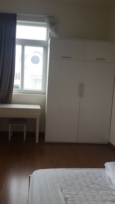 Bed room