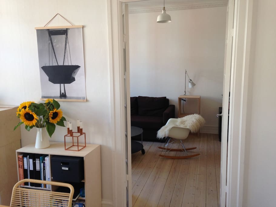 Double door from dining room to living room