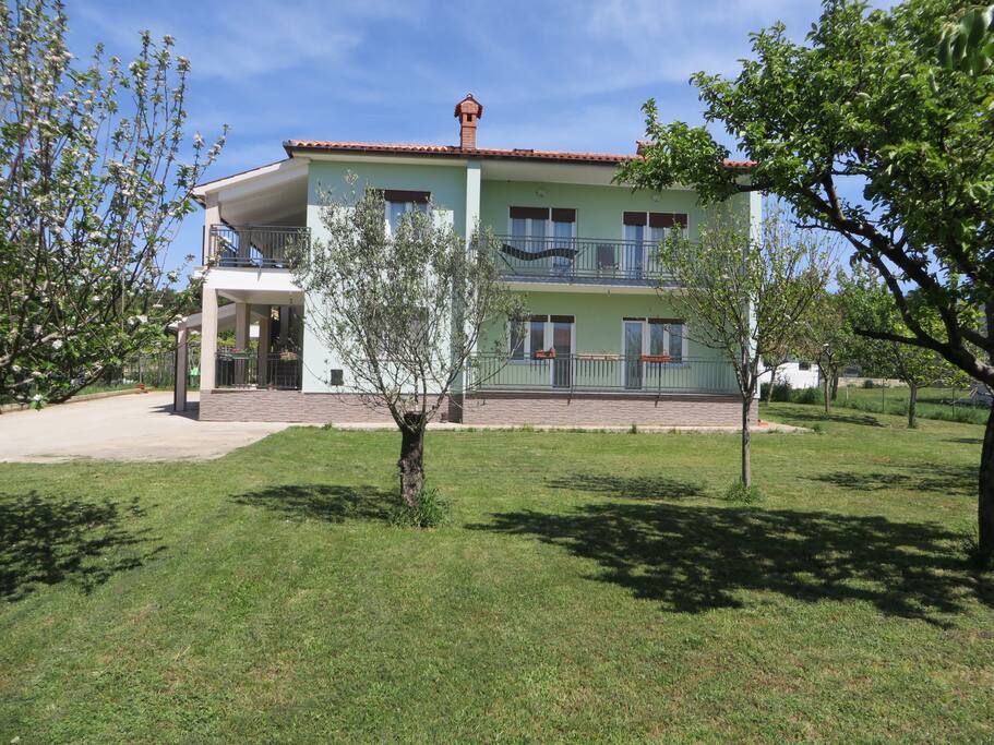 The appartment is on the first floor