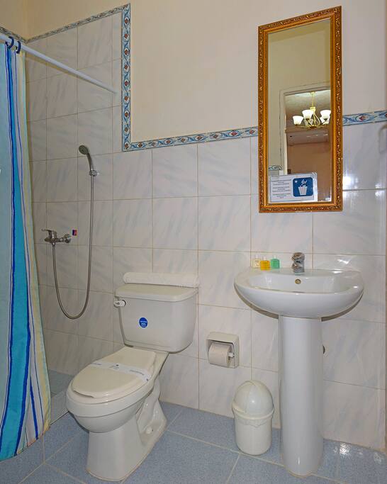 Baño Privado Room 1