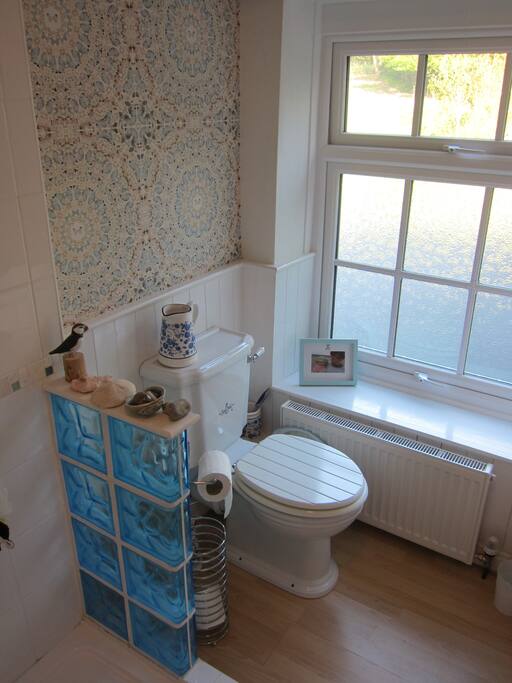 Upstairs bathroom