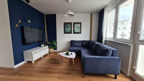 Popular Airbnb listing: Sunny apartment in the center of Gdynia in Gdynia