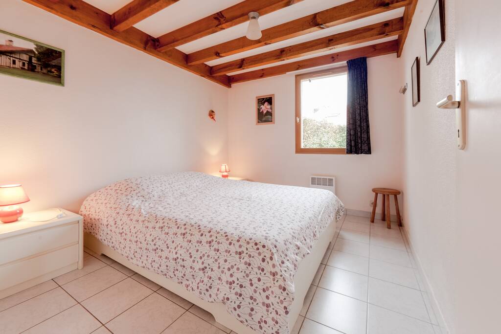 Chambre du rez de chaussée