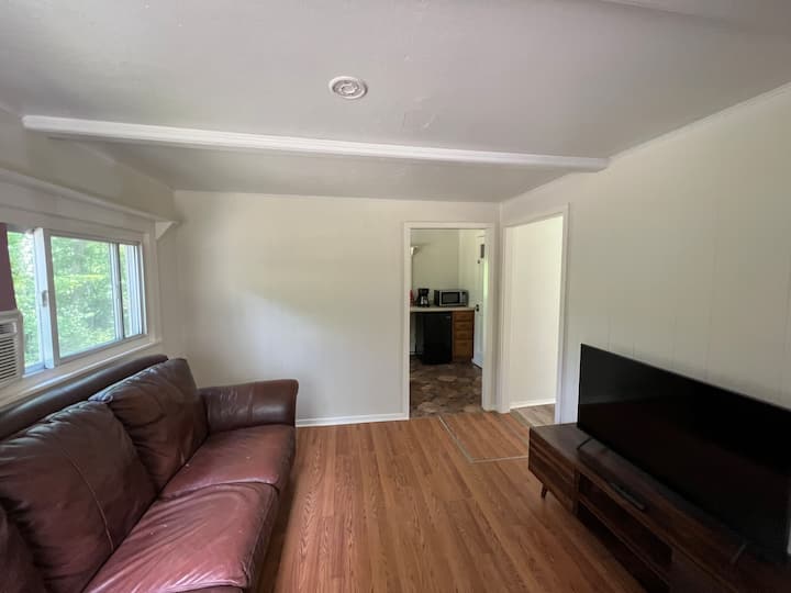 Small Cottage With View Of Coventry Lake! - Connecticut