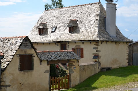 Comfortable house Vallee du Lot en Aveyron