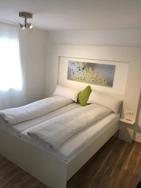 Excl. 2Z city apartment located in the heart of Reutlingen,Wi-Fi