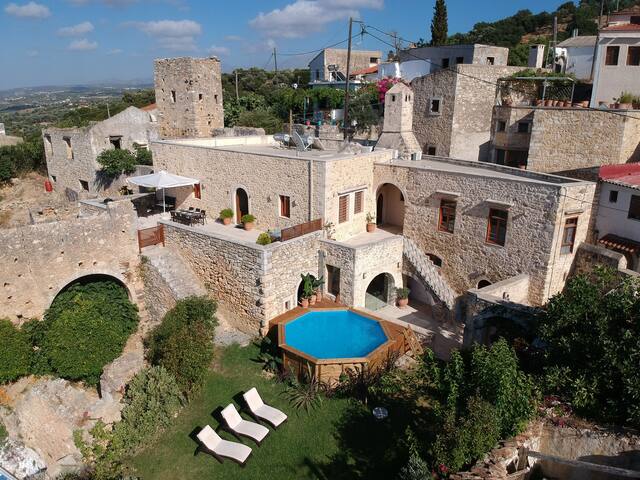 Villa Loucrina • Sea view • Hammam • Jacuzzi gallery image 5