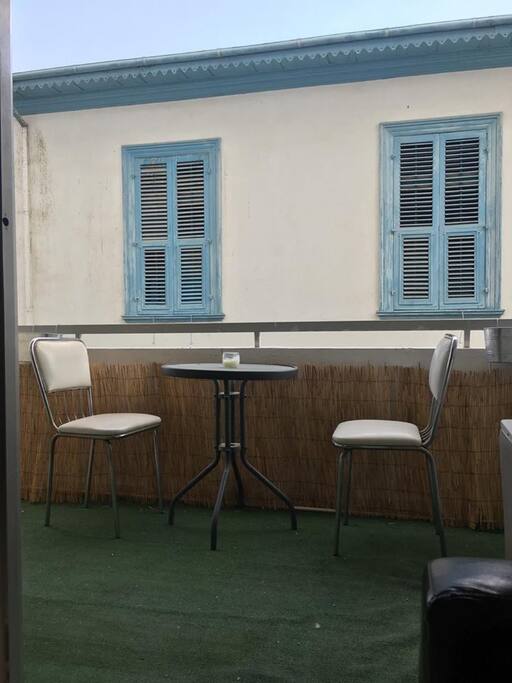 BALCONY