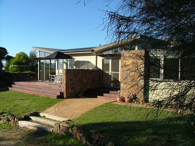 The Pines Retreat, Dolphin Sands, Australia gallery image 4